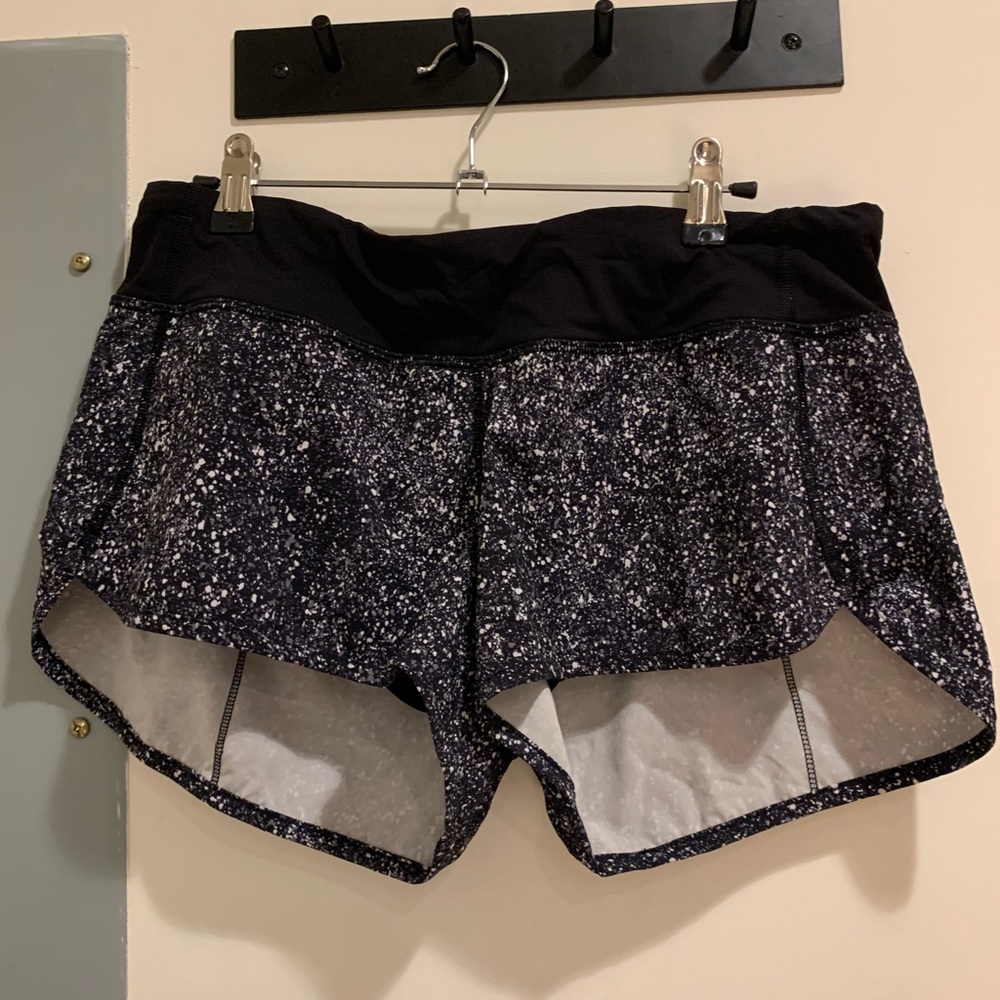 Lulu lemon running shorts